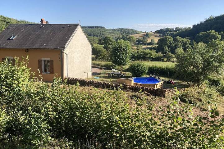 Gîte pour 10 personnes, avec Terrasse et Jardin