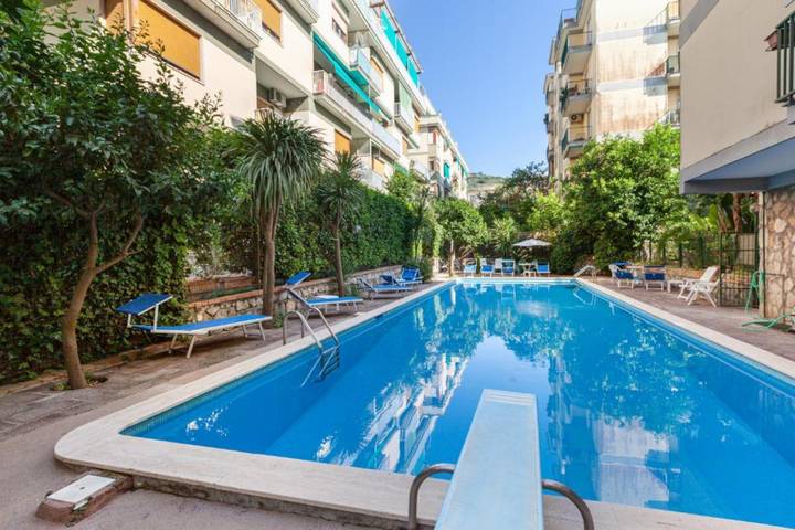 Ferienwohnung für 6 Personen, mit Balkon in Sorrent