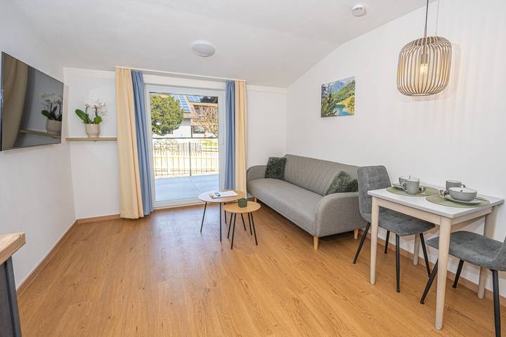 Ferienwohnung für 3 Personen, mit Balkon und Garten sowie Sauna in Halblech