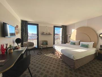 Hôtel pour 2 personnes, avec sauna et terrasse, animaux acceptés dans Office de Tourisme de Cannes