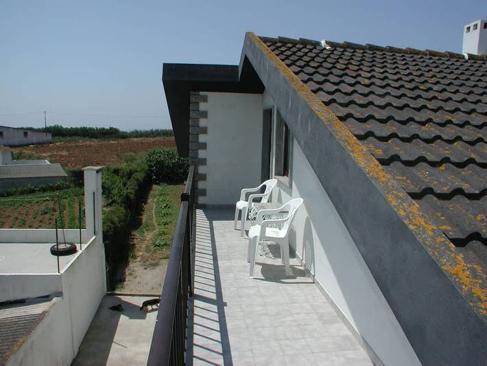 Gîte pour 4 personnes, avec jardin à Lourinhã - 3