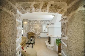 Villa for 8 Guests in Imotski, Dalmatia, Picture 3