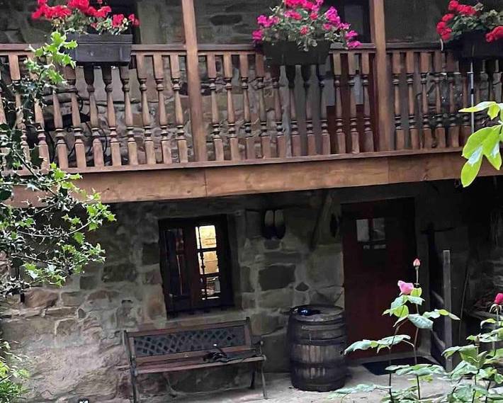 Casa rural para 6 personas, con vistas y jardín en Valle del Pas
