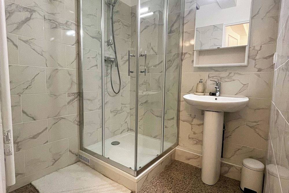 Entire apartment, Sunshine 5 minutes from the metro in Bagneux, Hauts-de-Seine