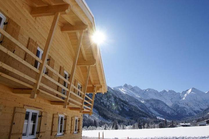Ferienhaus für 14 Personen, mit Garten und Sauna sowie Ausblick, mit Haustier in Oberstdorf