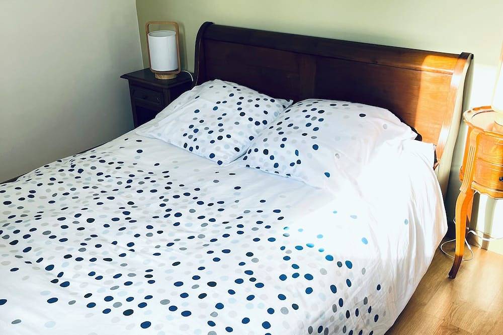 Charming Breton home 800M from the beach in Étables-sur-Mer, Côte de Goëlo