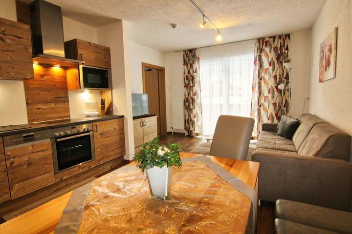 Ferienhaus für 2 Personen, mit Sauna und Pool sowie Ausblick und Garten in Sankt Jakob in Defereggen - 3