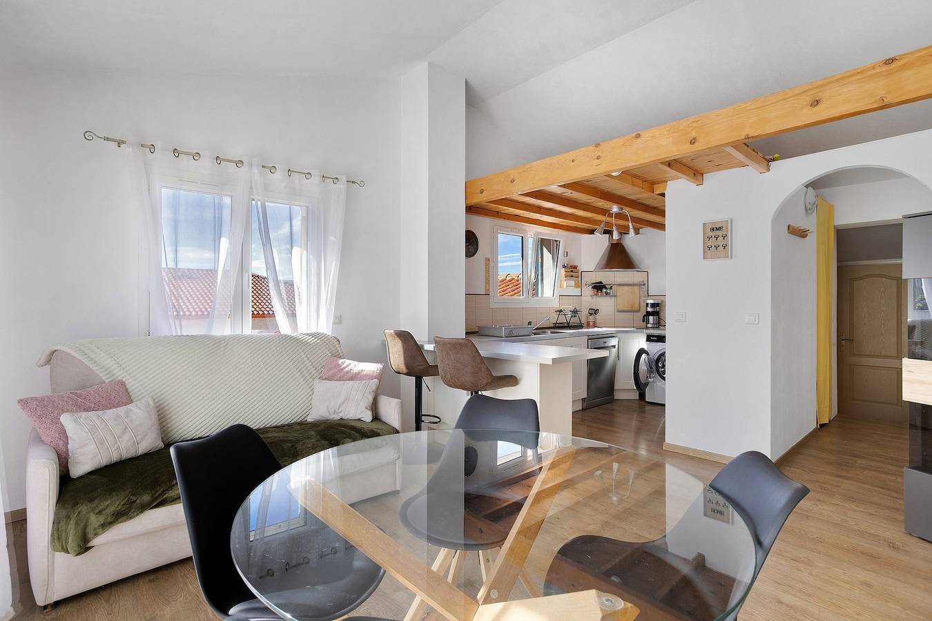 Appartement entier, Appartement 'La Salamandre' avec vue sur la montagne, Wi-Fi et climatisation in Villelongue-dels-Monts, Côte méditerranéenne (France)