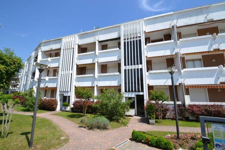 Ferienwohnung für 7 Personen, mit Balkon/Terrasse und Ausblick in Bibione Pineda - 2