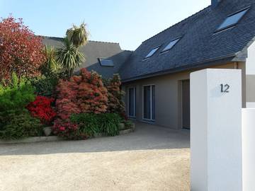Chambre d’hôte pour 2 personnes, avec jardin à Plouigneau