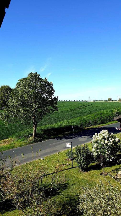 Ferienwohnung für 4 Personen, mit Garten und Seeblick in Laage