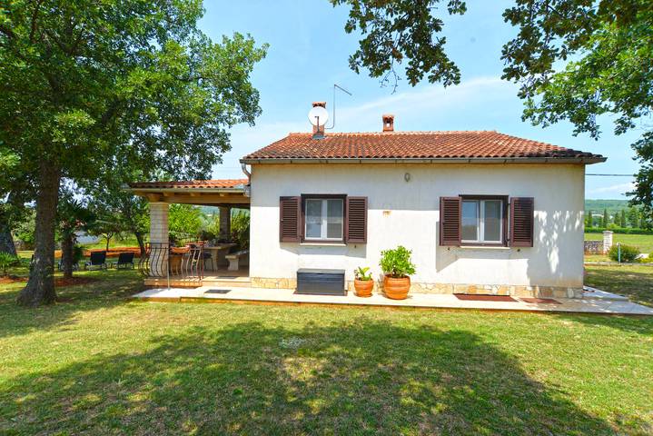 Ferienhaus für 4 Personen, mit Balkon/Terrasse und Terrasse in Rovinj - 4