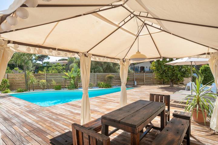 Casa rural para 10 personas, con vistas al mar además de jardín y terraza, Se admiten mascotas - 1