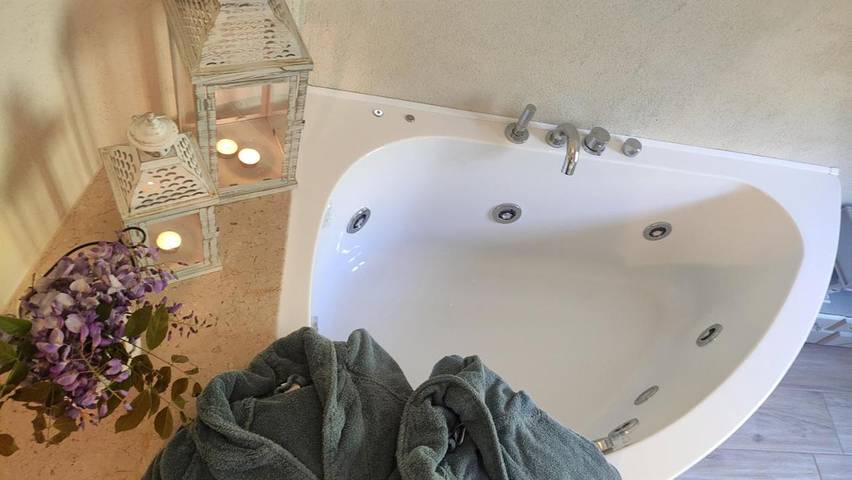 Maison d’hôte pour 2 personnes, avec jacuzzi et terrasse dans Ligurie - 3
