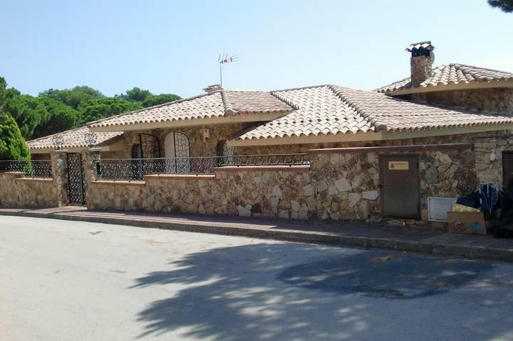 Apartamento de vacaciones para 6 personas, con jardín y balcón, Se admiten mascotas - 1