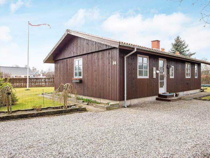 Ferienhaus für 9 Personen, mit Garten in Grenå Strand