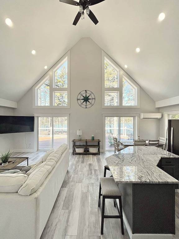 Luxury Waterfront Retreat with Hot Tub Near Acadia in Washington County (Maine)