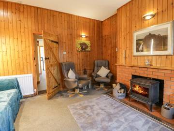 Log Cabin for 4 People in Dumfries and Galloway, Lowlands, Photo 3