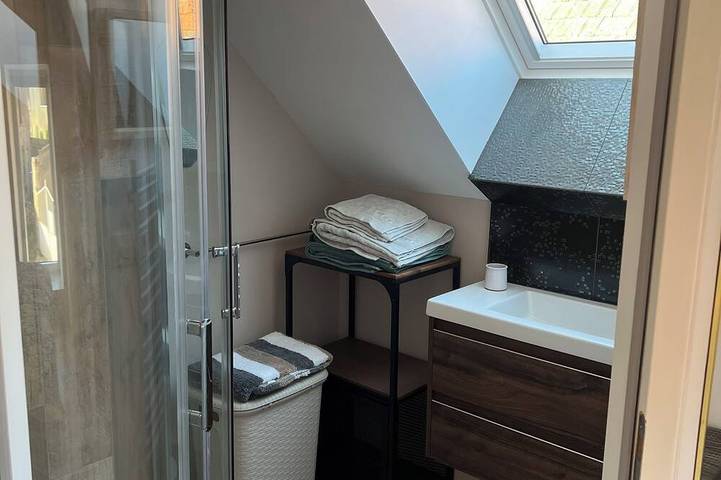 Location de vacances pour 2 personnes, avec terrasse et jardin à Reviers - 4