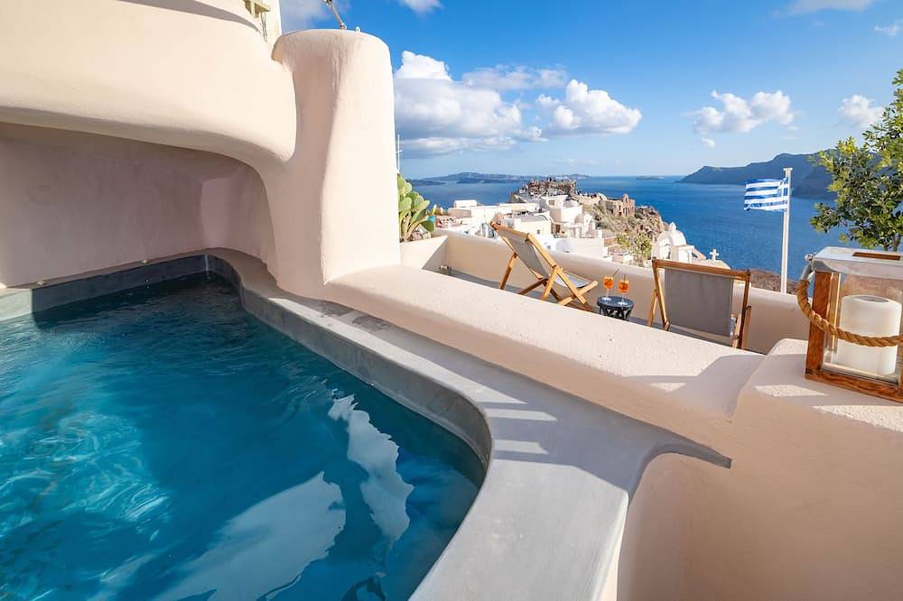 Appartement entier, Kallisti Sunset with Plunge Pool in Ormos Ammoudiou, Oia