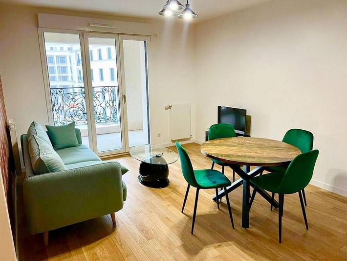 Gîte pour 4 personnes, avec jardin ainsi que vue sur le lac et vue, animaux acceptés à Clamart - 2