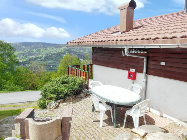 Chalet pour 4 personnes, avec piscine et jardin à Le Tholy - 3
