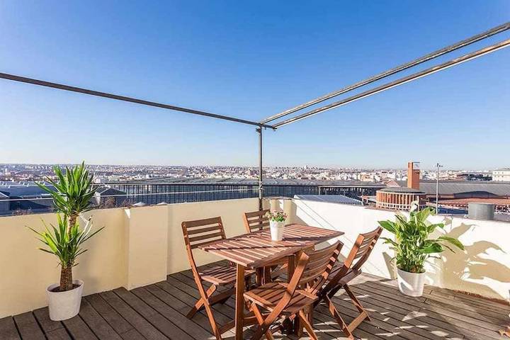 Apartamento para 5 personas, con Balcón y Terraza en Atocha