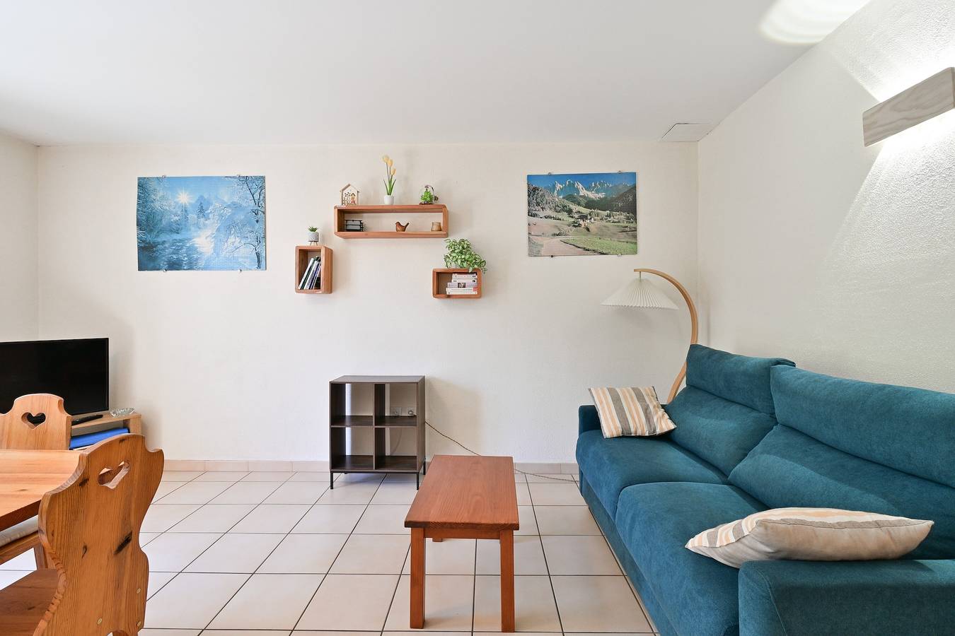 Appartement entier, Appartement entre le Lac d’Annecy et les Aravis avec vue sur la montagne  in Alex (Annecy), Région d'Annecy