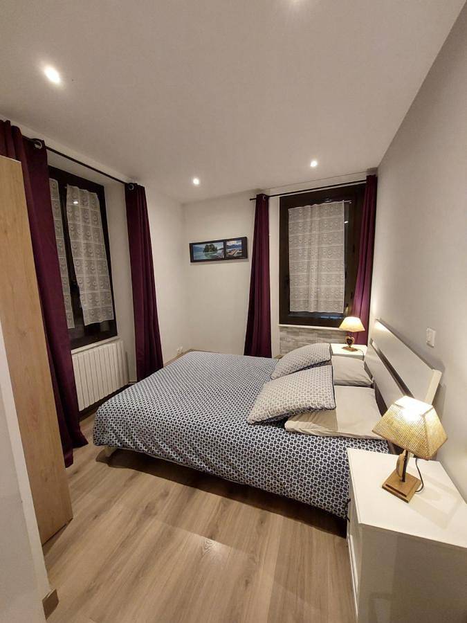 Gîte pour 5 personnes, avec vue et balcon, animaux acceptés à La Roche-sur-Foron