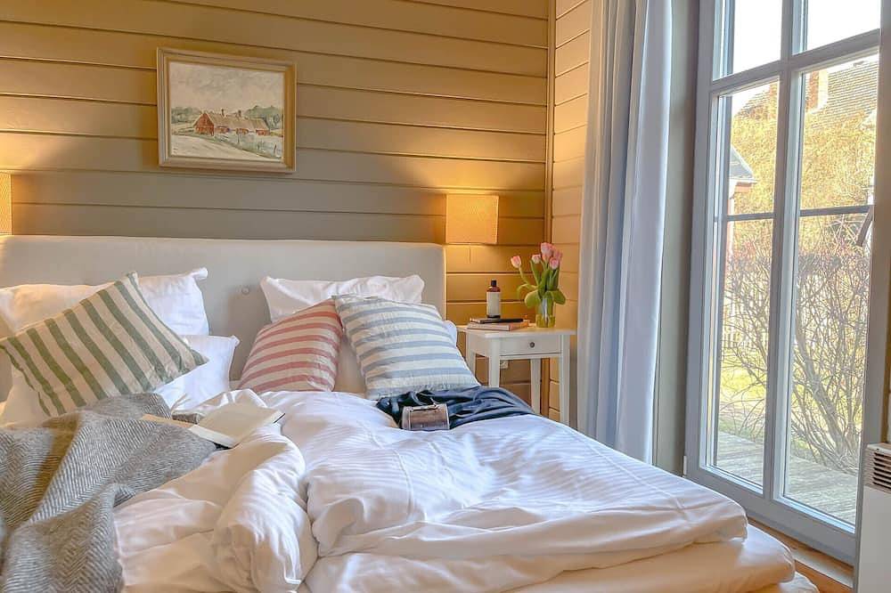 Traumhaff®Idyllic pilots romance on the lagoon with private Nordicspa, fireplace in Rieth am See, Luckow