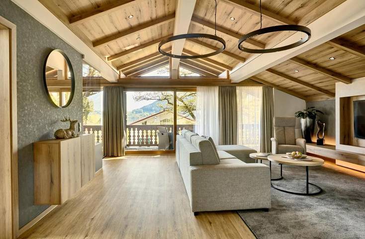 Hôtel pour 4 personnes, avec Balcon et Terrasse ainsi que Jardin et Piscine dans Gmund am Tegernsee