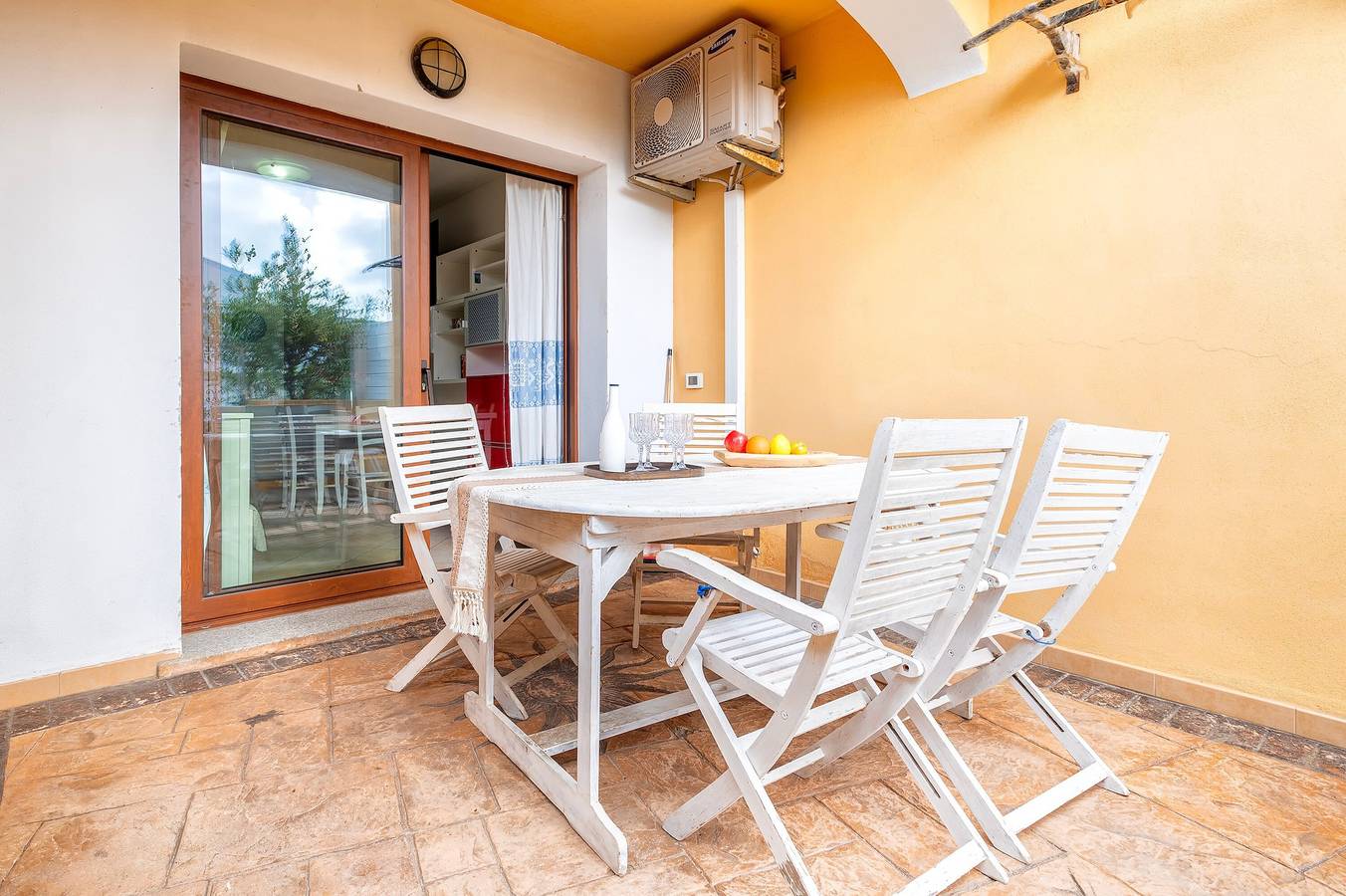 Apartamento entero, Apartamento '10 S' con terraza privada y jardín in Isola Rossa, Trinità d'Agultu e Vignola