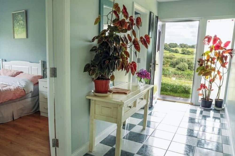 Farmer's Cottage in Nenagh, County Tipperary