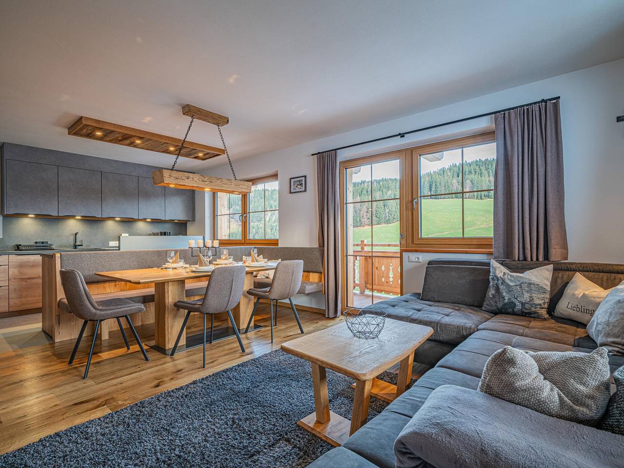 Ganze Wohnung, Neue gemütliche Aussichtsoase mit Balkon in Hopfgarten im Brixental, Brixental