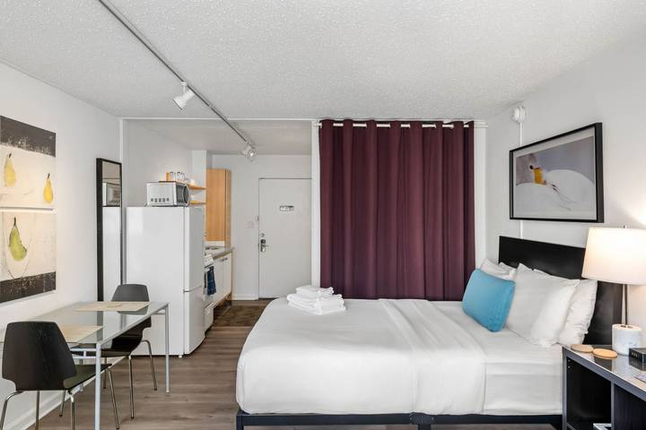 Vacation rental for 2 people, with pets in Atlanta