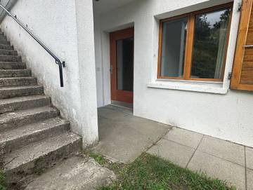 Ferienwohnung für 8 Personen, mit Balkon und Garten sowie Ausblick in Grengiols