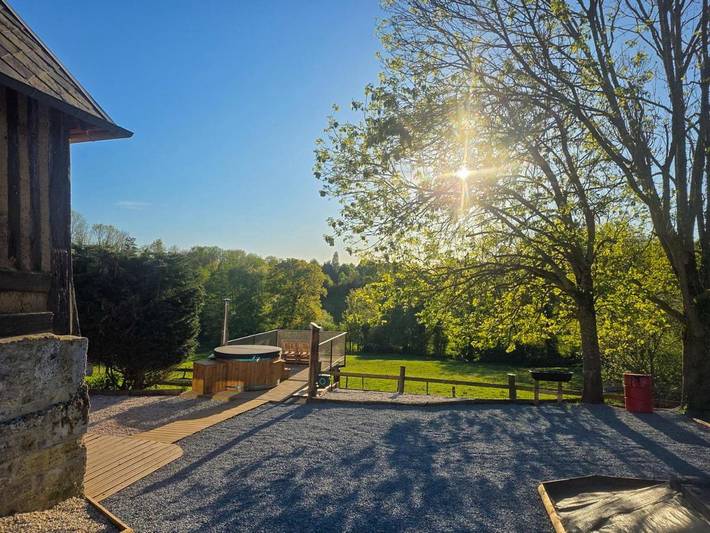Location de vacances pour 6 personnes, avec vue et terrasse, animaux acceptés à Saint-André-d'Hébertot - 2