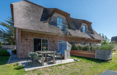 Ferienhaus für 4 Personen, mit Garten und Terrasse sowie Sauna in Wenningstedt