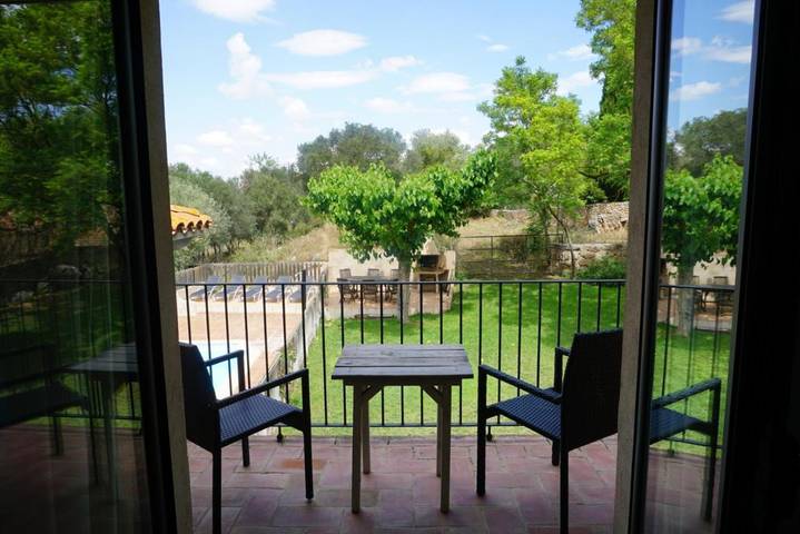 Maison d’hôte pour 3 personnes, avec Balcon et Terrasse ainsi que Jardin et Piscine à Torroella de Montgrí - 4