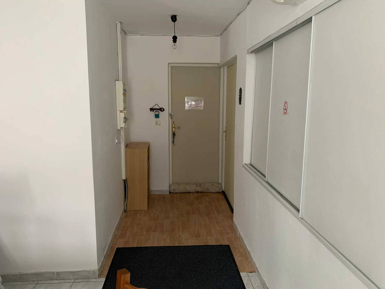 Entire apartment, Apartment with shared pool in Roquefort-la-Bédoule - 50m² in Roquefort-la-Bédoule, Marseille region