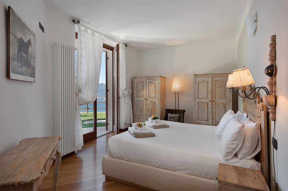 Villa Chalet – beheizter Privatpool, traumhafter Seeblick, Grill, Garage in San Zeno di Montagna, Gardasee-Berge