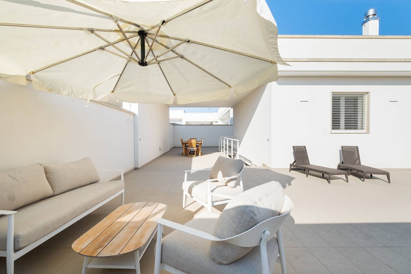 Entire apartment, Apartment 'La Tavernetta Di Elisa' with Private Terrace and Wi-Fi in Calimera, Lecce Province