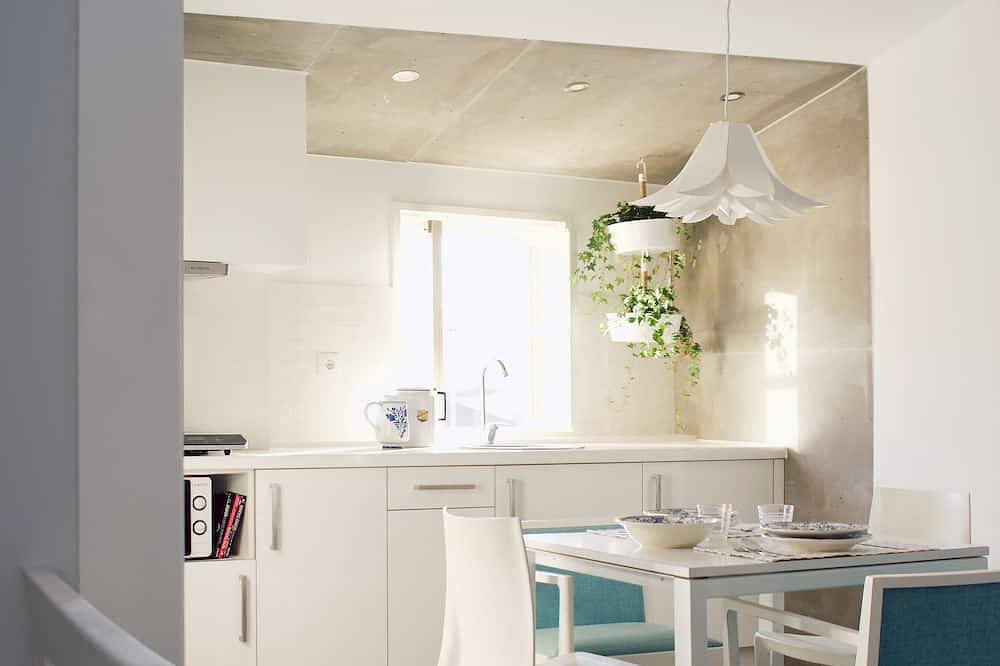 Entire apartment, T2 - Centro Histórico da Unesco in Coimbra, Coimbra District