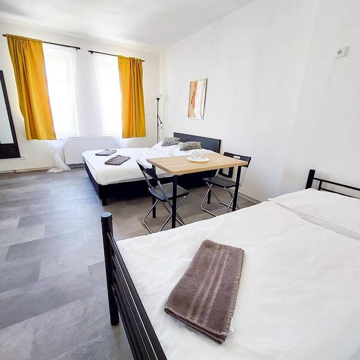 BnB für 7 Personen, mit Ausblick, mit Haustier in Prag