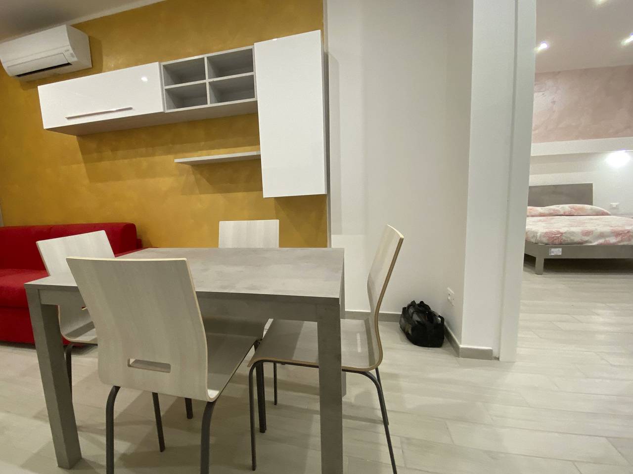 Ganze Wohnung, Wohnung Capomare 100 Meter vom Meer entfernt in Albisola Capo, Albisola Superiore