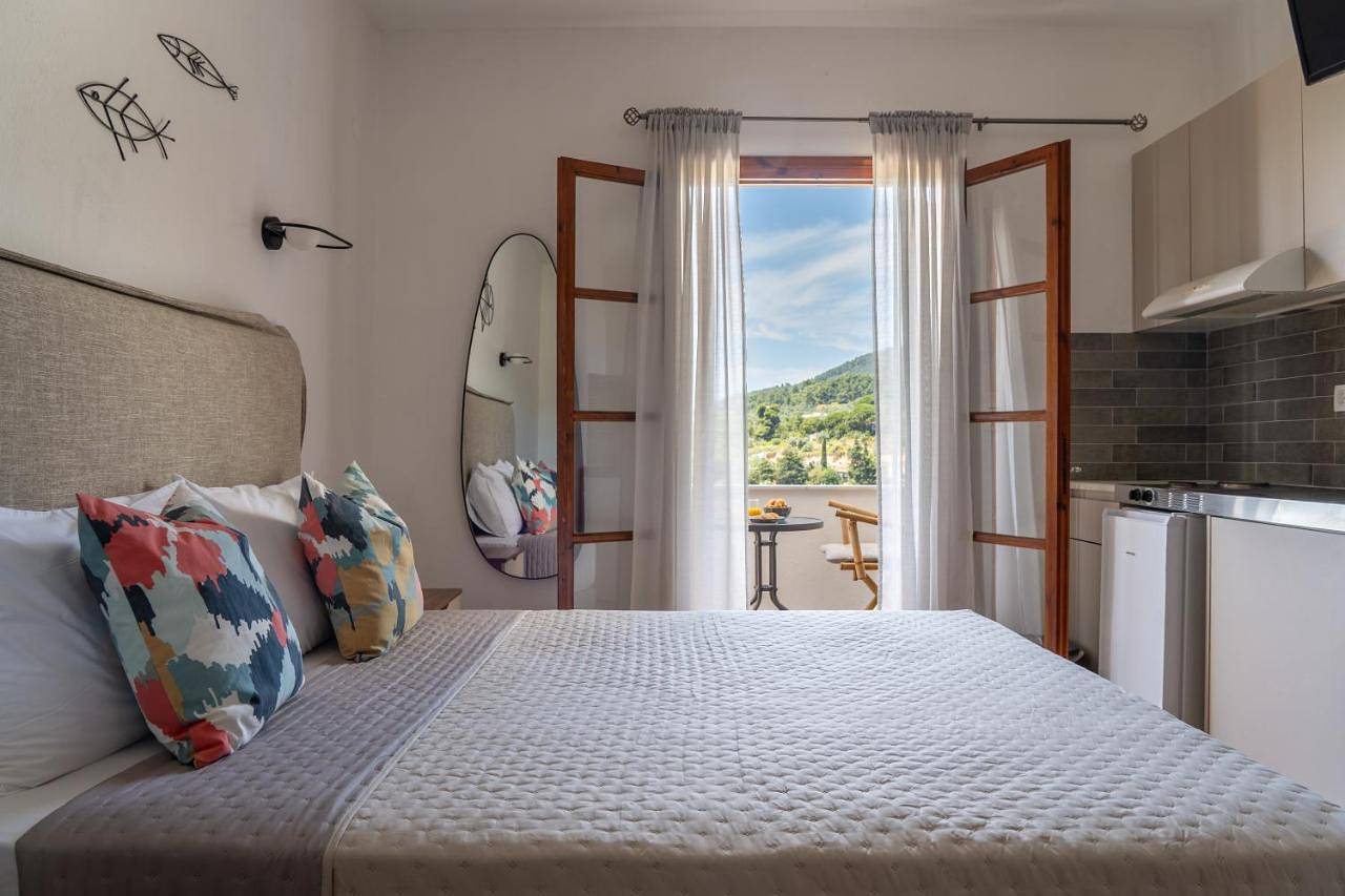 Jimmy's Guest House Skiathos in Sporadi