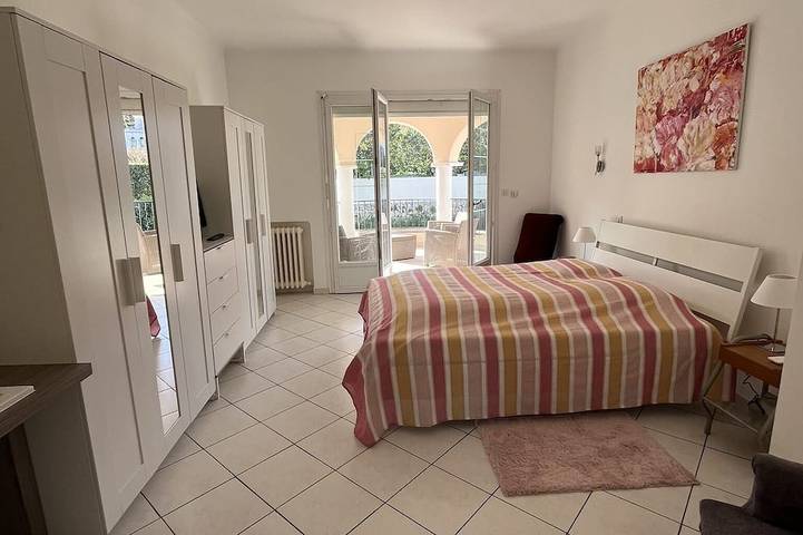 Villa pour 8 personnes, avec balcon et jardin dans Cap d’Antibes - 4