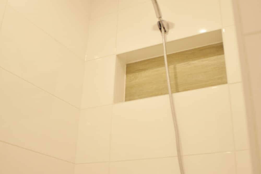Entire apartment, Kiraly-Gozsdu Deak-Duplex-style 33sqm + 7sqm Galery in Budapest, Central Hungary