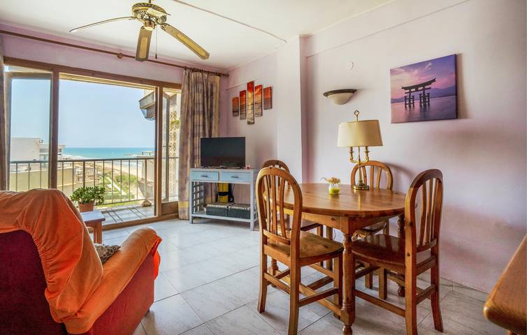 Gîte pour 5 personnes, avec terrasse, adapté aux familles dans Faro De Cullera - 4