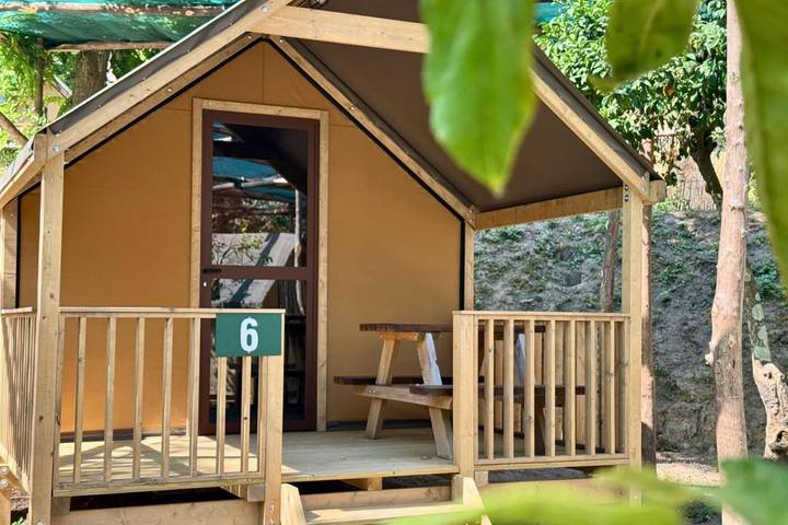 Camping für 2 Personen, mit Terrasse und Garten sowie Pool in Kampanien - 3